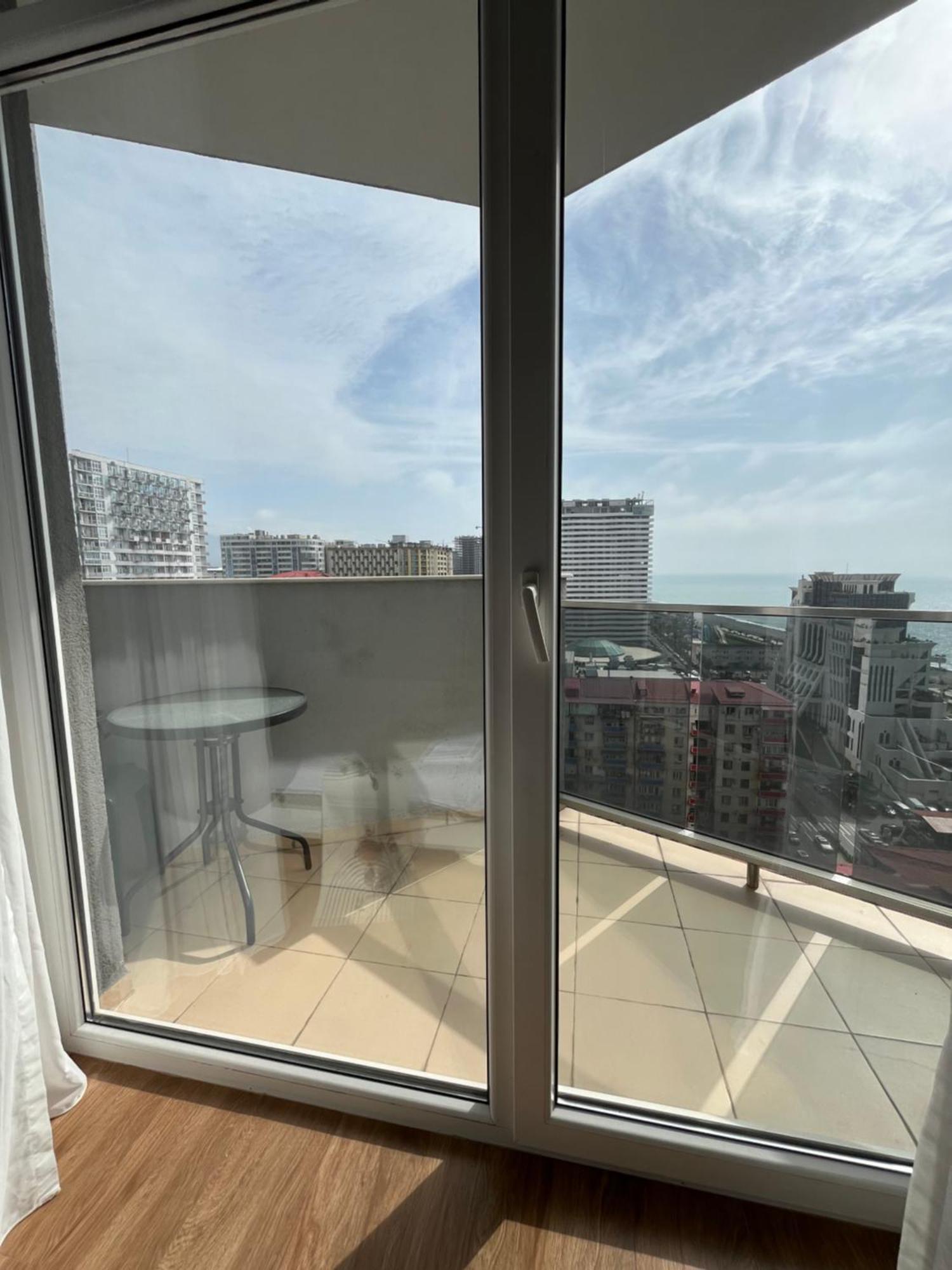 Sea Towers Lux 17-05 Apartment Batumi Exterior foto