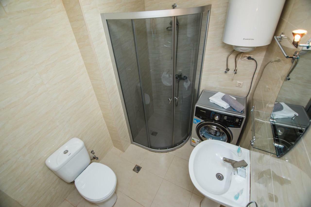 Sea Towers Lux 17-05 Apartment Batumi Exterior foto